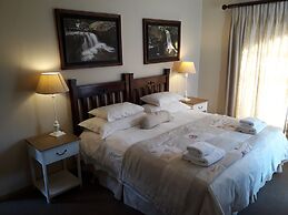 Ash River Lodge B&B