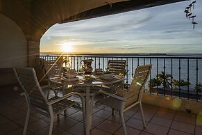 Las Gaviotas Resort