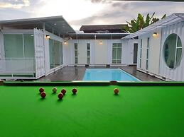 Banana House Pai