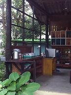 Banana House Pai