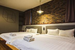 Space 59 Ratchaburi