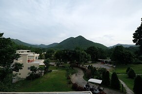 Hi - Scene Resort