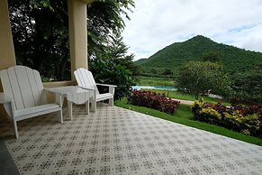 Hi - Scene Resort