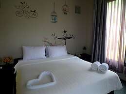 Hi - Scene Resort