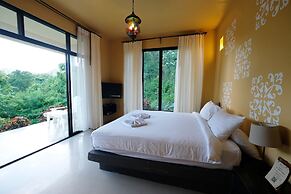 Hi - Scene Resort