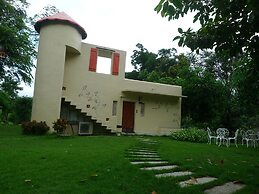 Hi - Scene Resort