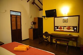 Fort Edge Retreat