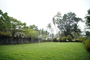Fort Edge Retreat