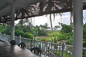 Asanka Surf House