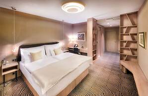Hotel Lomnica