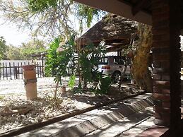 Road View Lodge