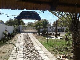 Road View Lodge
