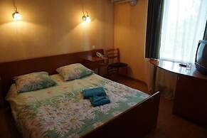 Hotel Duets