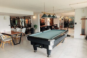 R1 Nimman Hotel Chiangmai