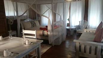 Pura Vida Lodge