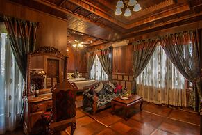 Model Residence and Spa