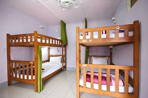 Puli Center Center Hostel