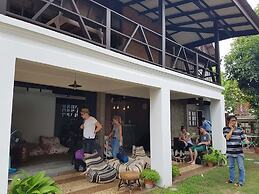 Niwas Ayutthaya