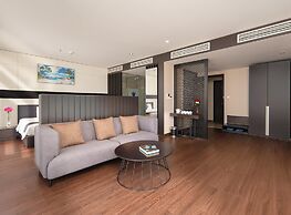 Poseidon Nha Trang Hotel