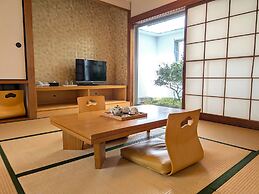 Green Rich Hotel Suizenji
