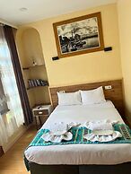 Otantik Hotel