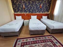 Otantik Hotel