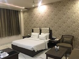 Leela Grande Hotel