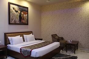 Leela Grande Hotel