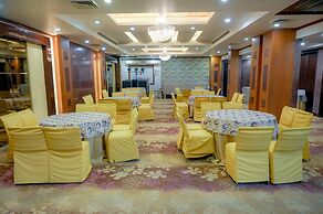 Leela Grande Hotel