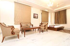 Leela Grande Hotel