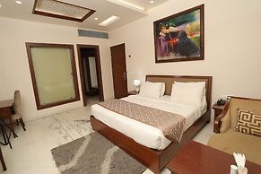 Leela Grande Hotel
