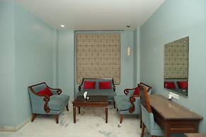 Leela Grande Hotel