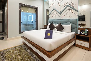 Leela Grande Hotel