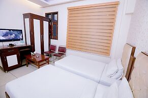 Leela Grande Hotel