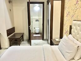 Leela Grande Hotel