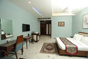 Leela Grande Hotel