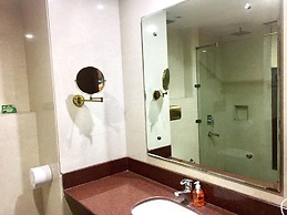 Leela Grande Hotel