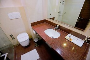 Leela Grande Hotel