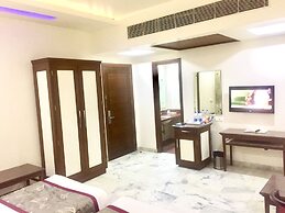 Leela Grande Hotel