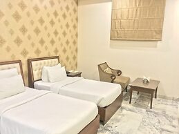 Leela Grande Hotel