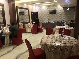 Leela Grande Hotel