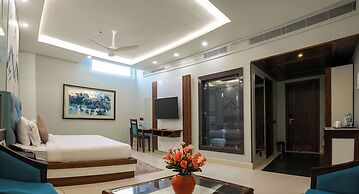 Leela Grande Hotel