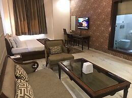 Leela Grande Hotel