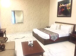 Leela Grande Hotel