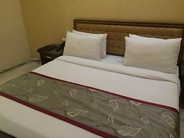 Leela Grande Hotel