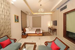 Leela Grande Hotel