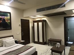 Leela Grande Hotel