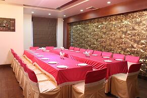 Leela Grande Hotel
