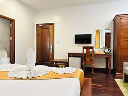 Holy Angkor Hotel