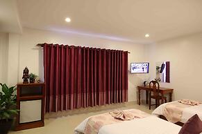Holy Angkor Hotel